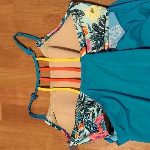 Nwt tankini bathing suit top new tropical flowers 18W cacique gorgeous - Picture 5 of 11
